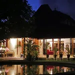 Villa Sari Dewi Agung