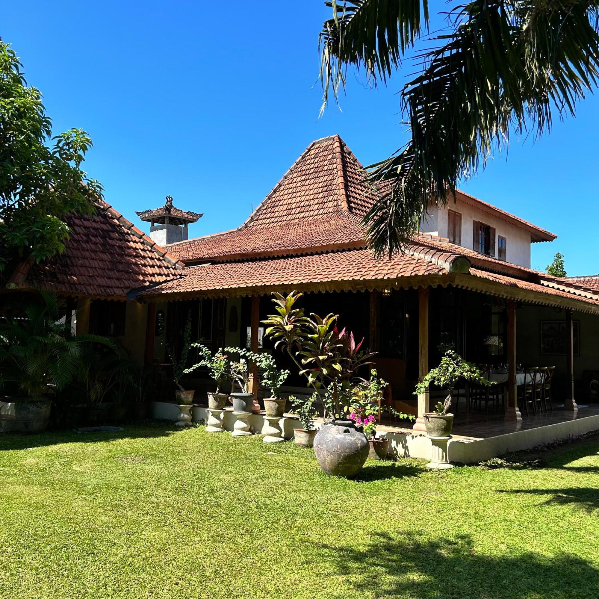Sari Dewi Agung Villa *
